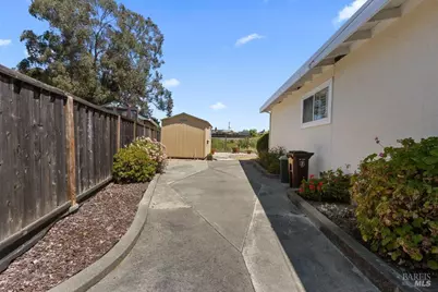 2560 Fraser Court, Pinole, CA 94564 - Photo 29