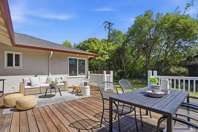2 Via La Cumbre, Greenbrae, CA 94904 - Photo 15
