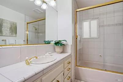 2 Via La Cumbre, Greenbrae, CA 94904 - Photo 21