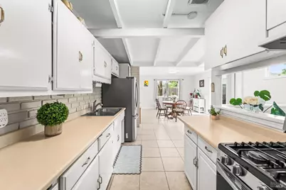 125 Los Altos Place, American Canyon, CA 94503 - Photo 9