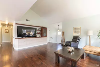 2491 Vine Hill Drive, Napa, CA 94558 - Photo 7