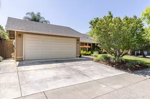 2491 Vine Hill Dr, Napa, CA 94558 - Photo 3