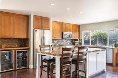2491 Vine Hill Drive, Napa, CA 94558 - Photo 3