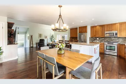 2491 Vine Hill Drive, Napa, CA 94558 - Photo 17