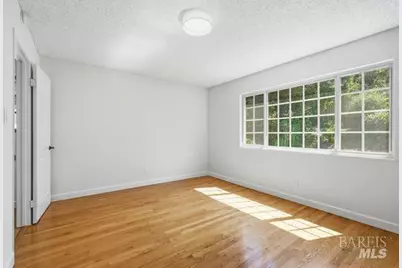 208 Essex Way, Benicia, CA 94510 - Photo 13