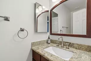208 Essex Way, Benicia, CA 94510 - Photo 19