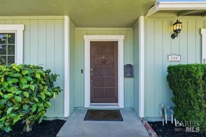 208 Essex Way, Benicia, CA 94510 - Photo 3