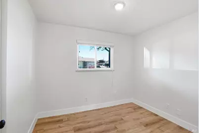 220 Long Street, Suisun City, CA 94585 - Photo 13