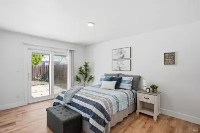 220 Long Street, Suisun City, CA 94585 - Photo 9