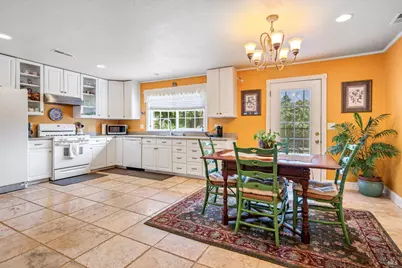 971 Eleanor Avenue, Rohnert Park, CA 94928 - Photo 9