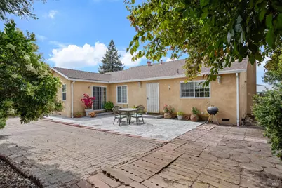 971 Eleanor Avenue, Rohnert Park, CA 94928 - Photo 21