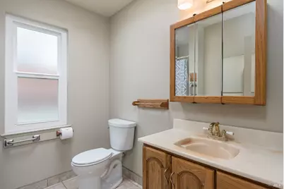 1504 Meek Avenue, Napa, CA 94559 - Photo 19
