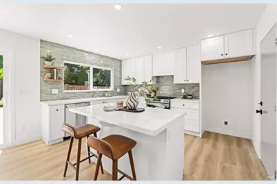 2132 Via Media, Benicia, CA 94510 - Photo 15