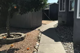 143 Fallen Leaf Dr, Vacaville, CA 95687 - Photo 23