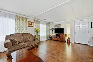 34 Magnolia Dr, Calistoga, CA 94515 - Photo 5