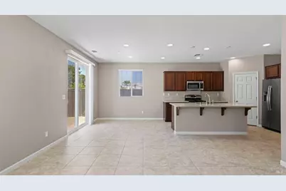 2508 Chuck Hammond Drive, Fairfield, CA 94533 - Photo 11