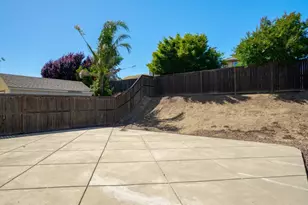 2508 Chuck Hammond Dr, Fairfield, CA 94533 - Photo 33