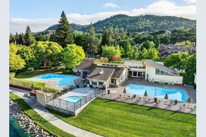 2506 Lakeview Drive, Santa Rosa, CA 95405 - Photo 27