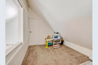 2506 Lakeview Drive, Santa Rosa, CA 95405 - Photo 17