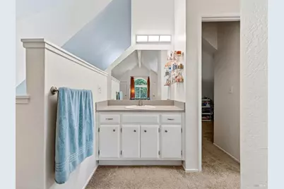 2506 Lakeview Drive, Santa Rosa, CA 95405 - Photo 15