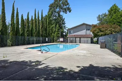 900 Cambridge Drive #84, Benicia, CA 94510 - Photo 25