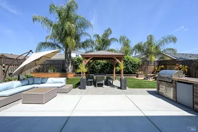 1325 Dogwood Drive, Santa Rosa, CA 95403 - Photo 5