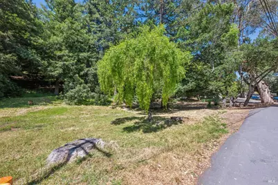 375 Sausalito Street, Corte Madera, CA 94925 - Photo 3
