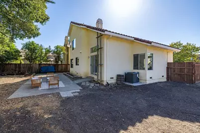 300 Summer Rain Drive, Windsor, CA 95492 - Photo 45