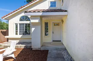 300 Summer Rain Dr, Windsor, CA 95492 - Photo 7