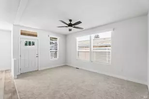 660 Leslie St, Ukiah, CA 95482 - Photo 3