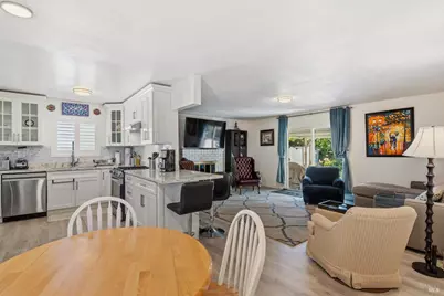 7234 Burton Avenue, Rohnert Park, CA 94928 - Photo 3