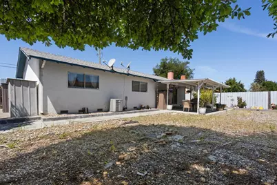 7234 Burton Avenue, Rohnert Park, CA 94928 - Photo 17