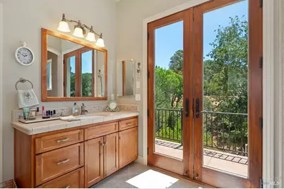 3030 Rosemont Court, Vacaville, CA 95688 - Photo 49