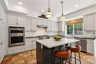 34 Mildenhall Street, Novato, CA 94949 - Photo 11