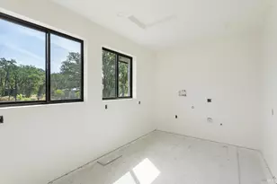 3215 Deerwood Dr, Ukiah, CA 95482 - Photo 33