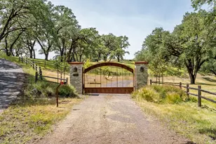 3215 Deerwood Dr, Ukiah, CA 95482 - Photo 43
