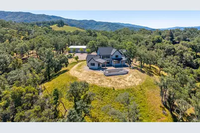 3215 Deerwood Drive, Ukiah, CA 95482 - Photo 3