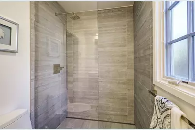 16 Saint Lucia Place, Tiburon, CA 94920 - Photo 37