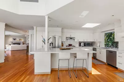 16 Saint Lucia Place, Tiburon, CA 94920 - Photo 9