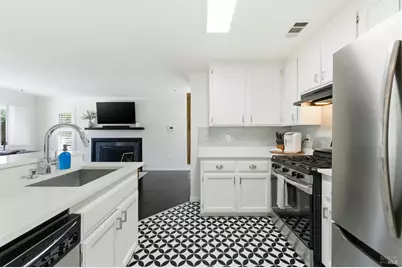 750 William Court, Napa, CA 94558 - Photo 13