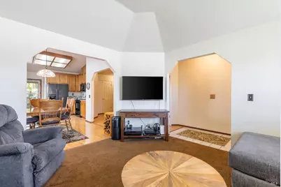 1935 Seville Street, Santa Rosa, CA 95403 - Photo 25