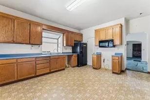 1624 Alhambra Ave, Martinez, CA 94553 - Photo 3