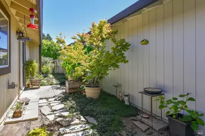 1907 Genoa Place, Santa Rosa, CA 95403 - Photo 35