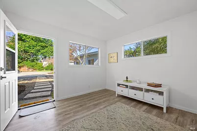 716 University Street, Healdsburg, CA 95448 - Photo 33