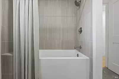 716 University Street, Healdsburg, CA 95448 - Photo 25