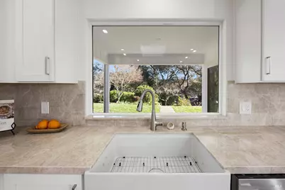 716 University Street, Healdsburg, CA 95448 - Photo 11