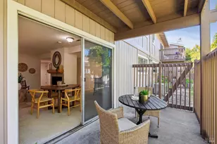 32 Salvatore Dr, Novato, CA 94949 - Photo 5