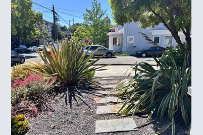 29 Moss Avenue, Oakland, CA 94610 - Photo 3