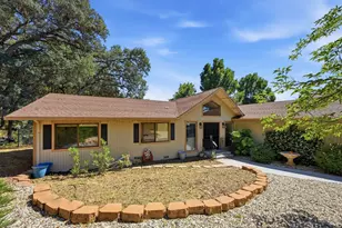 18670 Maple Leaf Ct, Hidden Valley Lake, CA 95467 - Photo 29