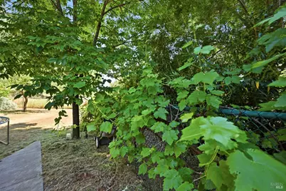 18670 Maple Leaf Court, Hidden Valley Lake, CA 95467 - Photo 25